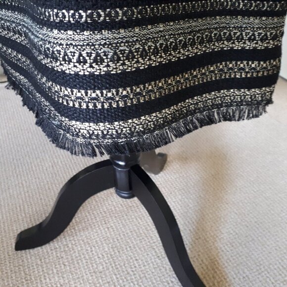 NWOT Darling black, gold & silver metallic fiber woven box shift holiday dress - Picture 10 of 10